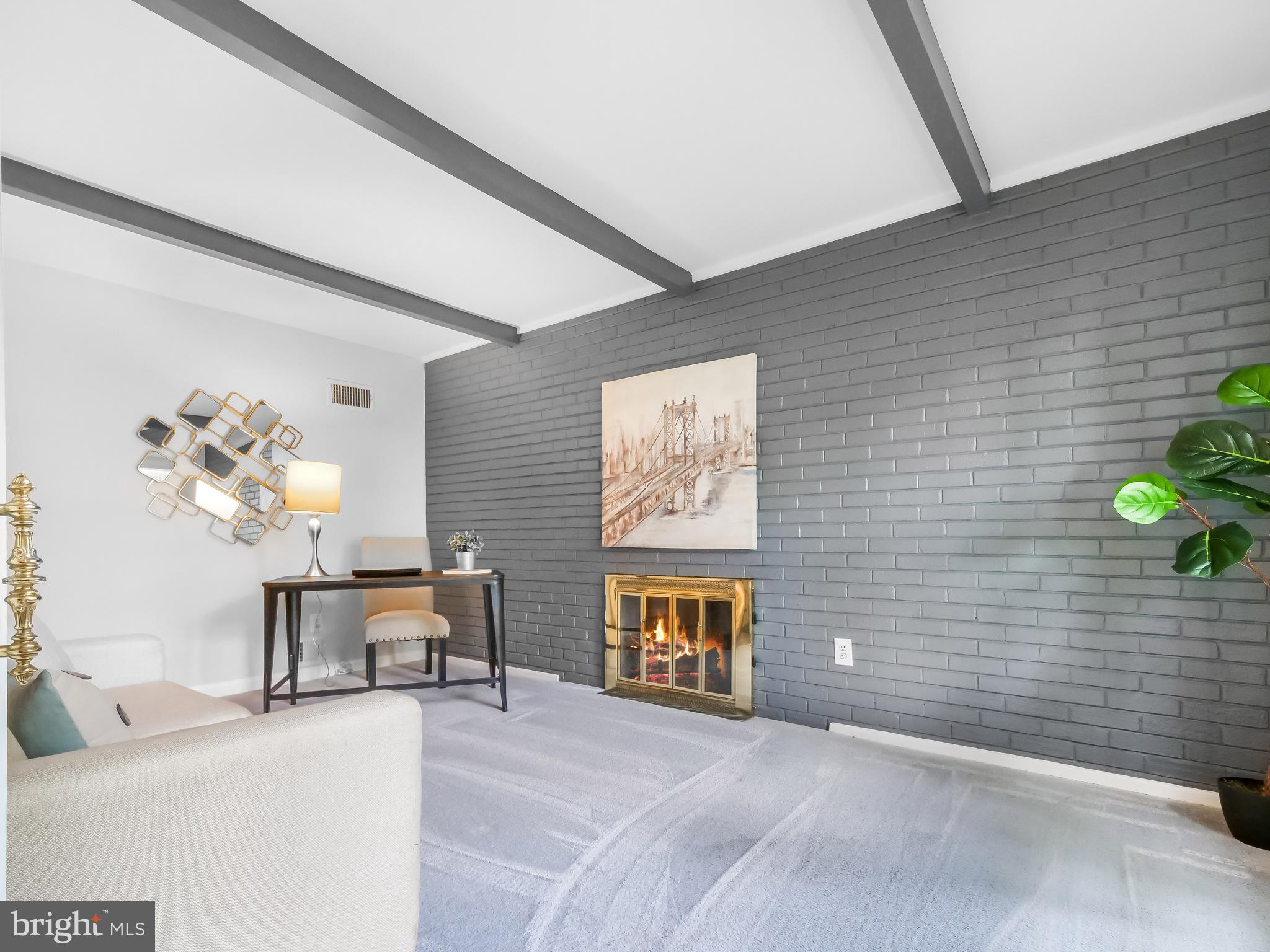2416 Drexel St