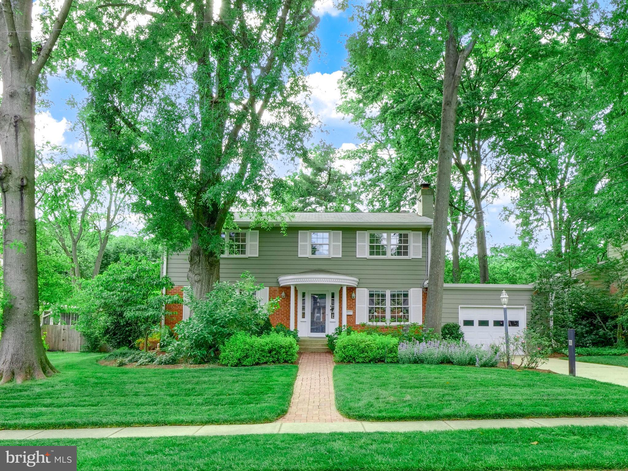 2416 Drexel St