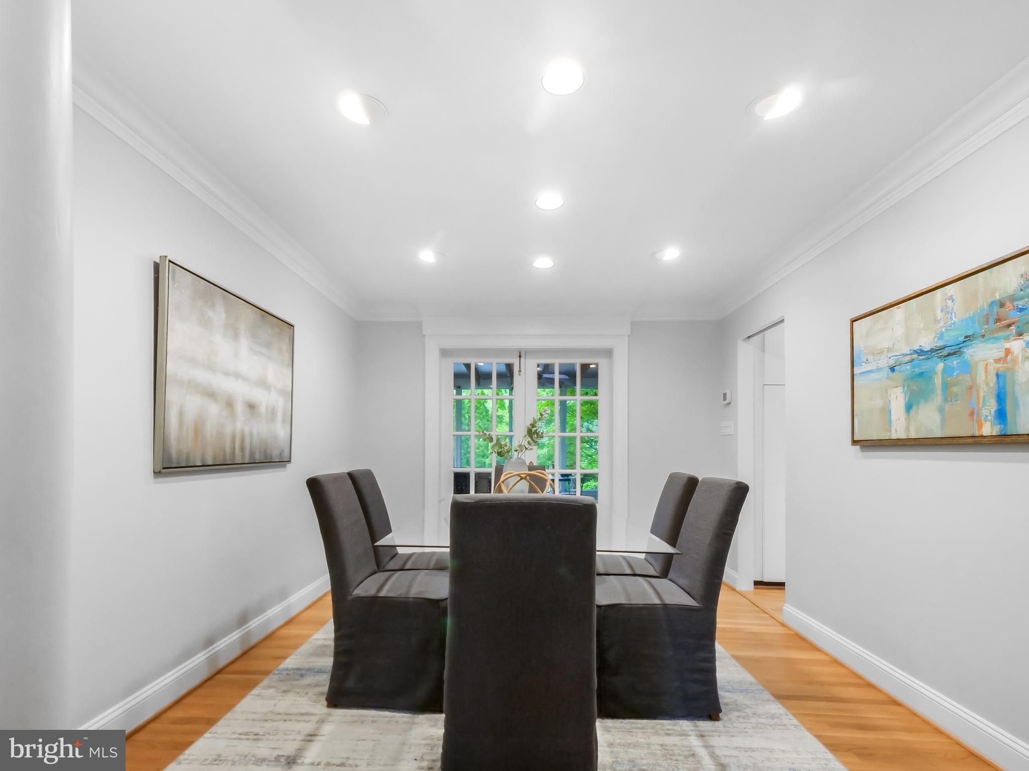 2416 Drexel St