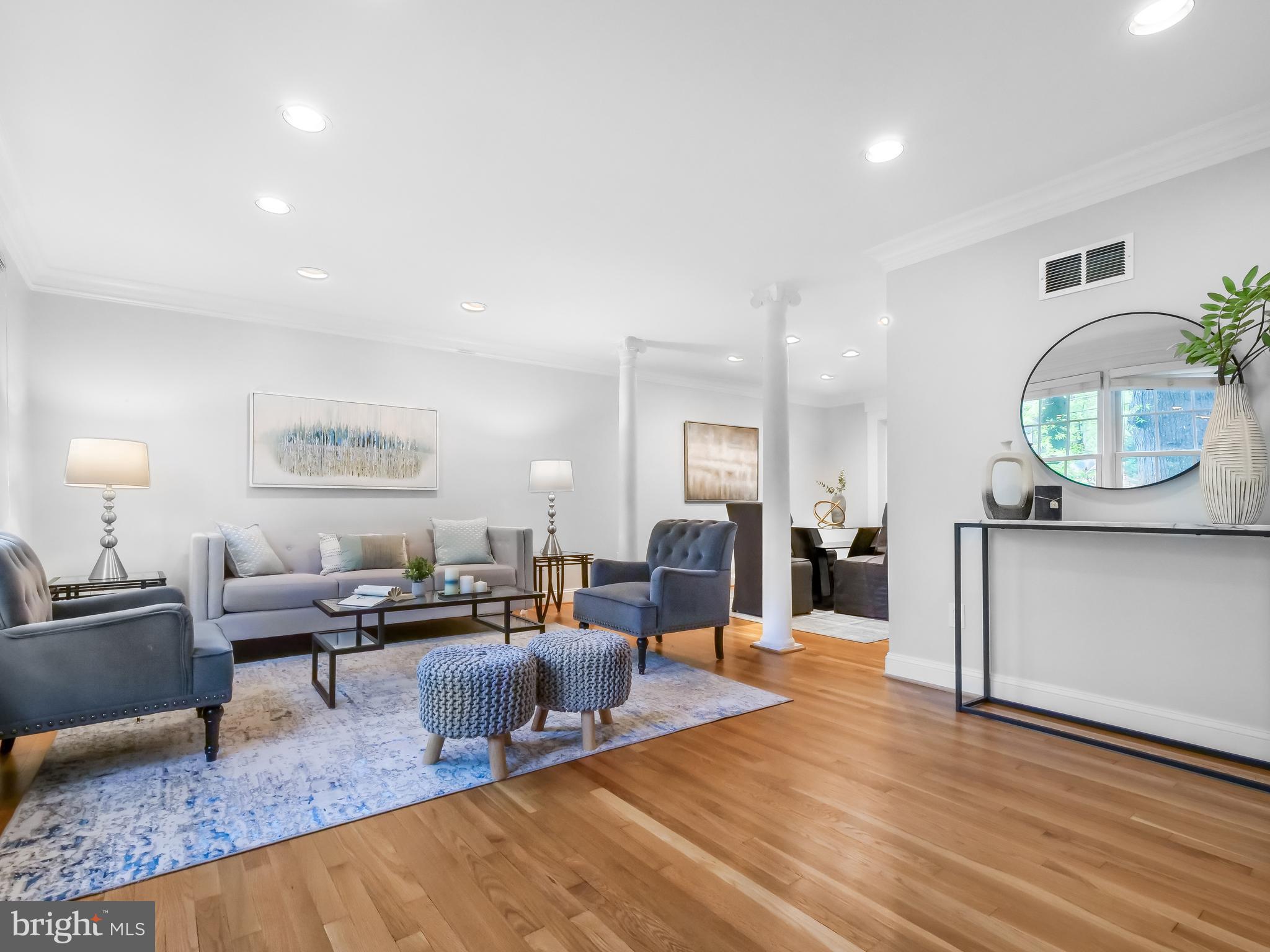 2416 Drexel St
