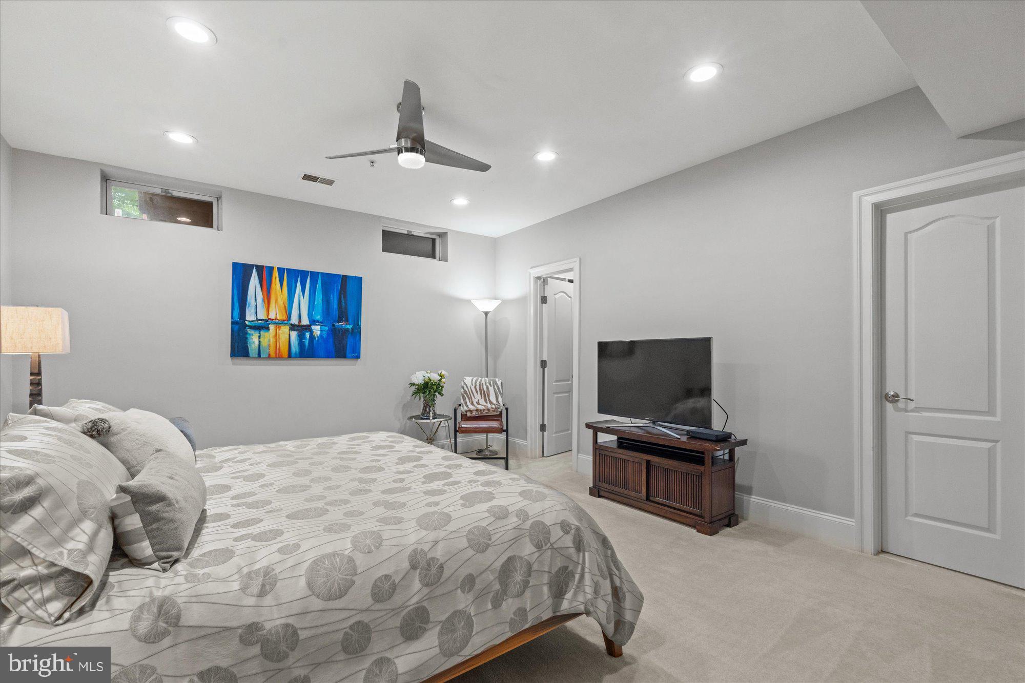 8410 Tysons Trace Ct