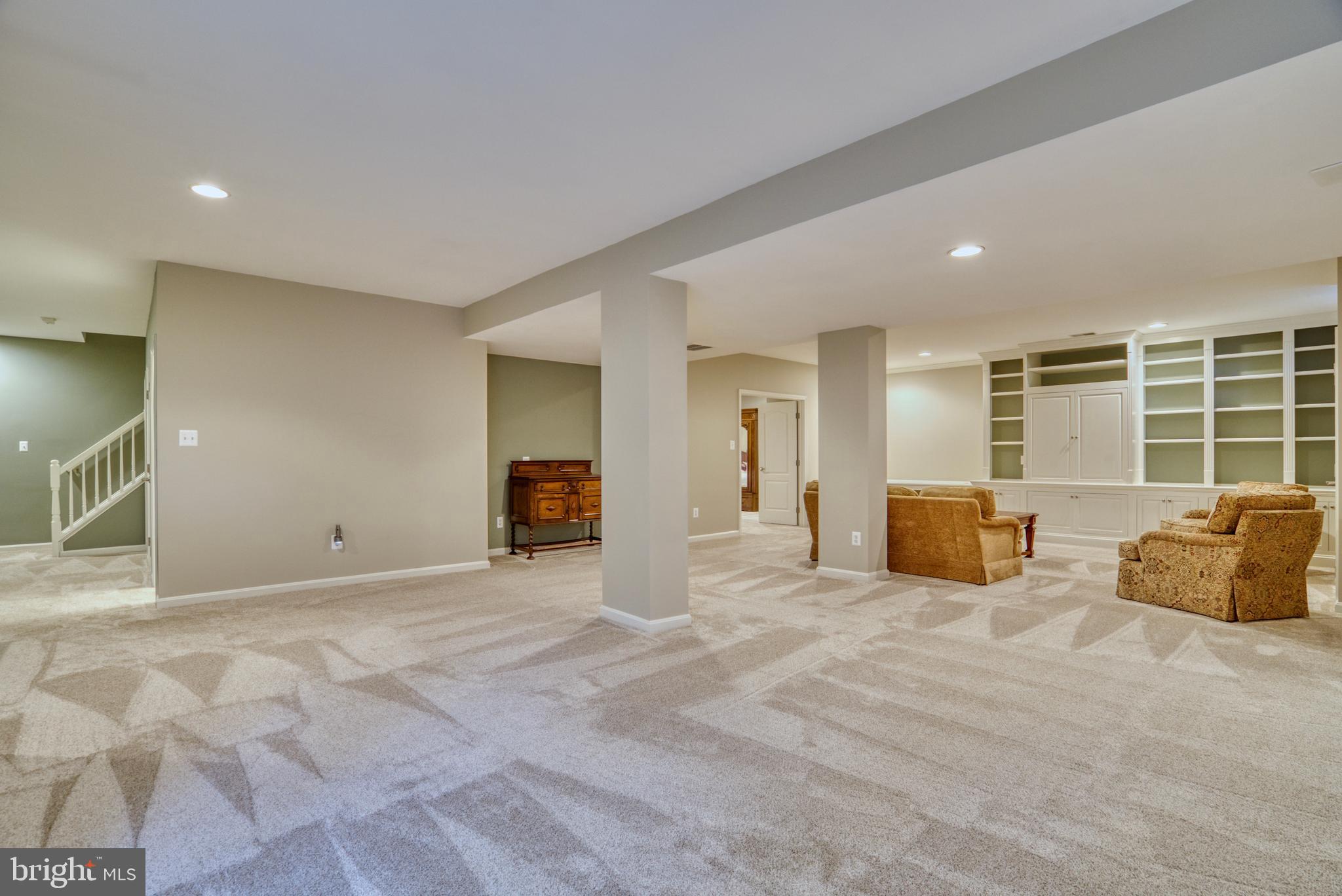 1298 Newkirk Ct