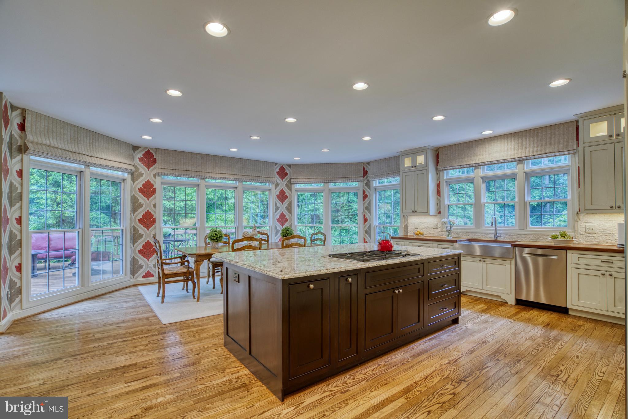 1298 Newkirk Ct