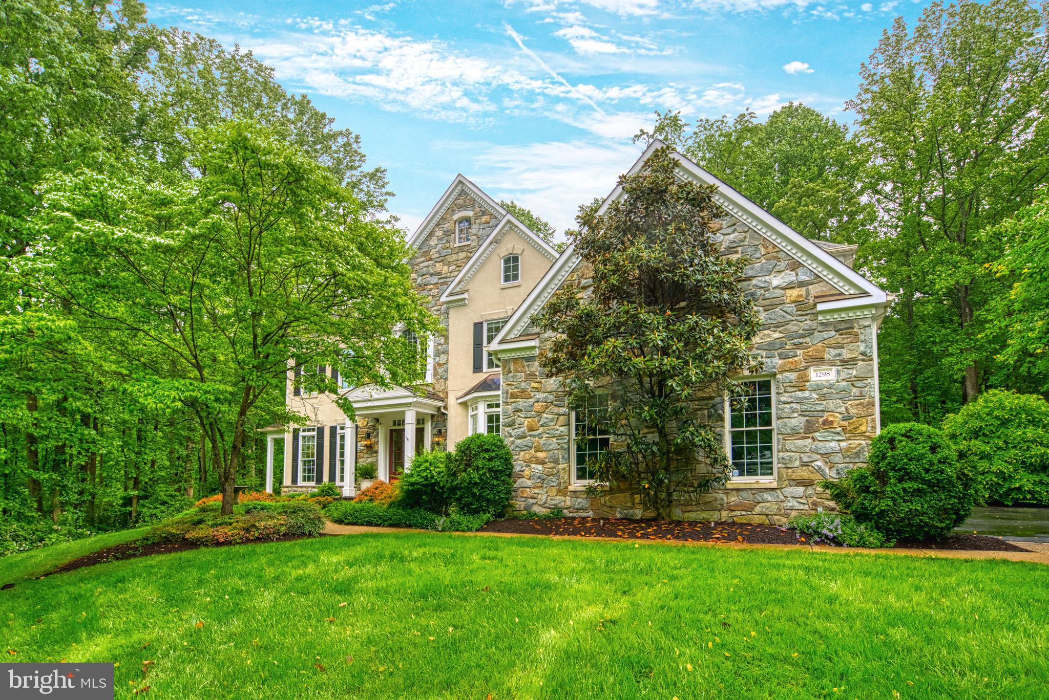 1298 Newkirk Ct