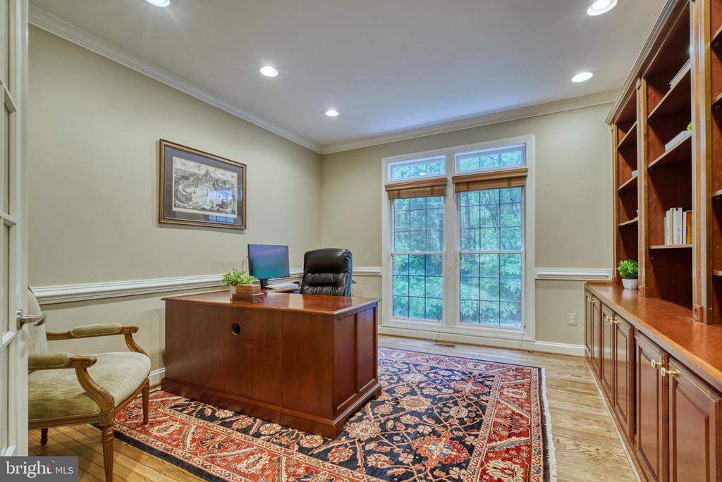 1298 Newkirk Ct