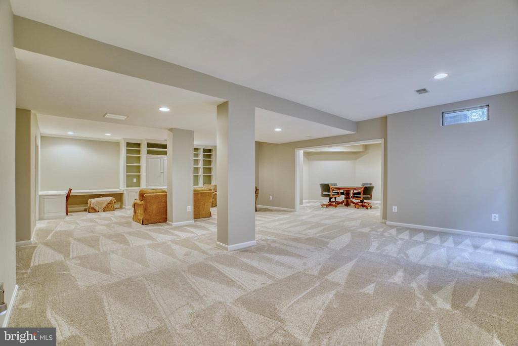 1298 Newkirk Ct