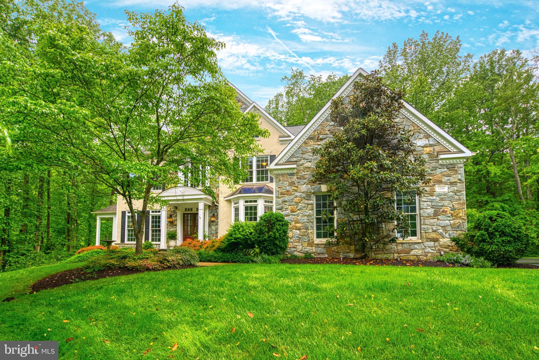 1298 Newkirk Ct