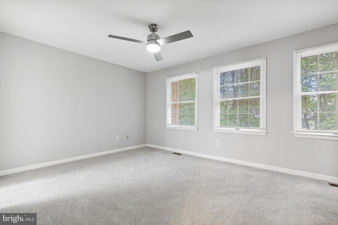 6188 Darleon Pl