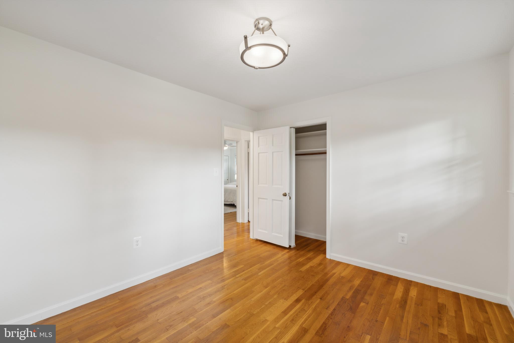 9201 Bayard Pl