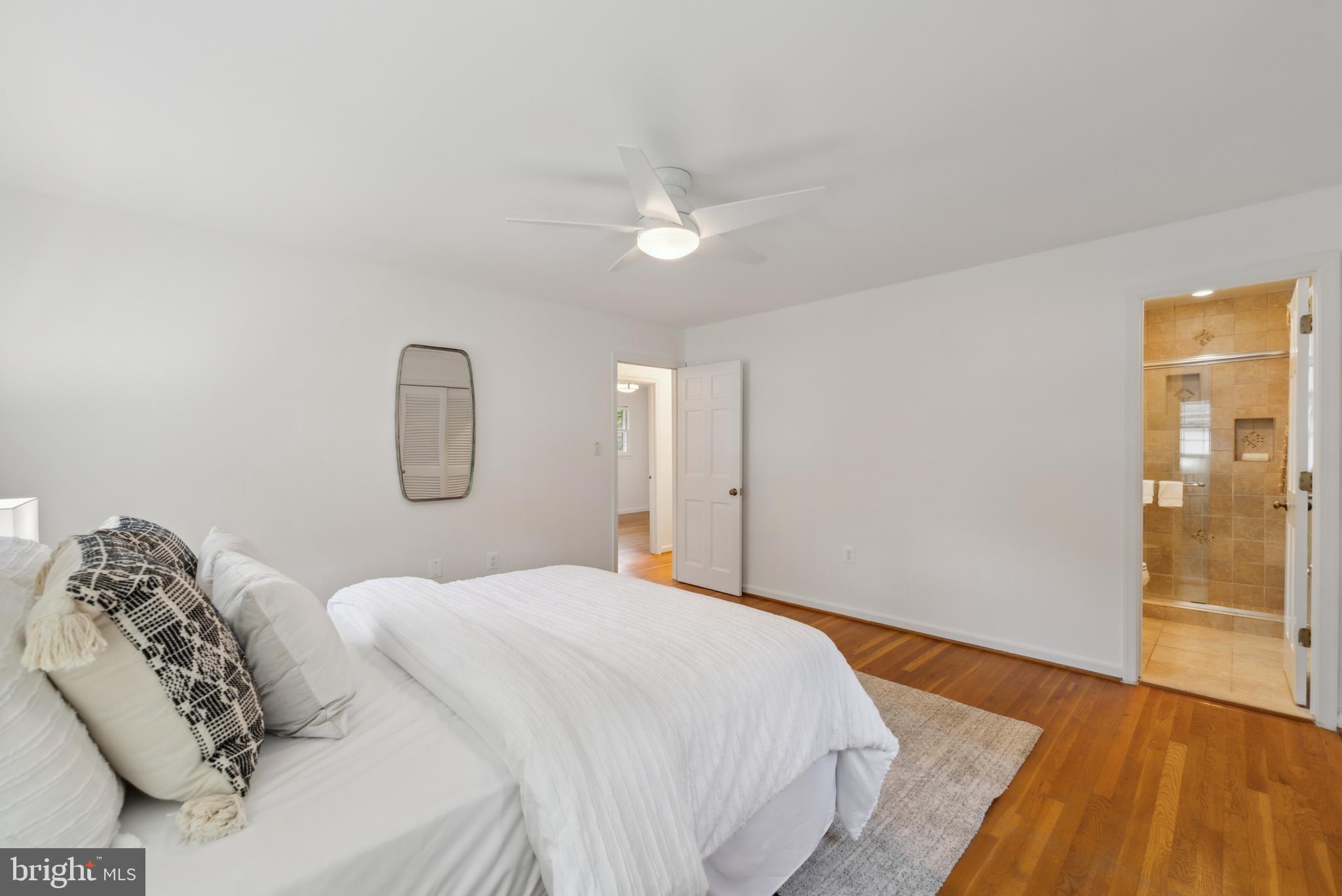 9201 Bayard Pl