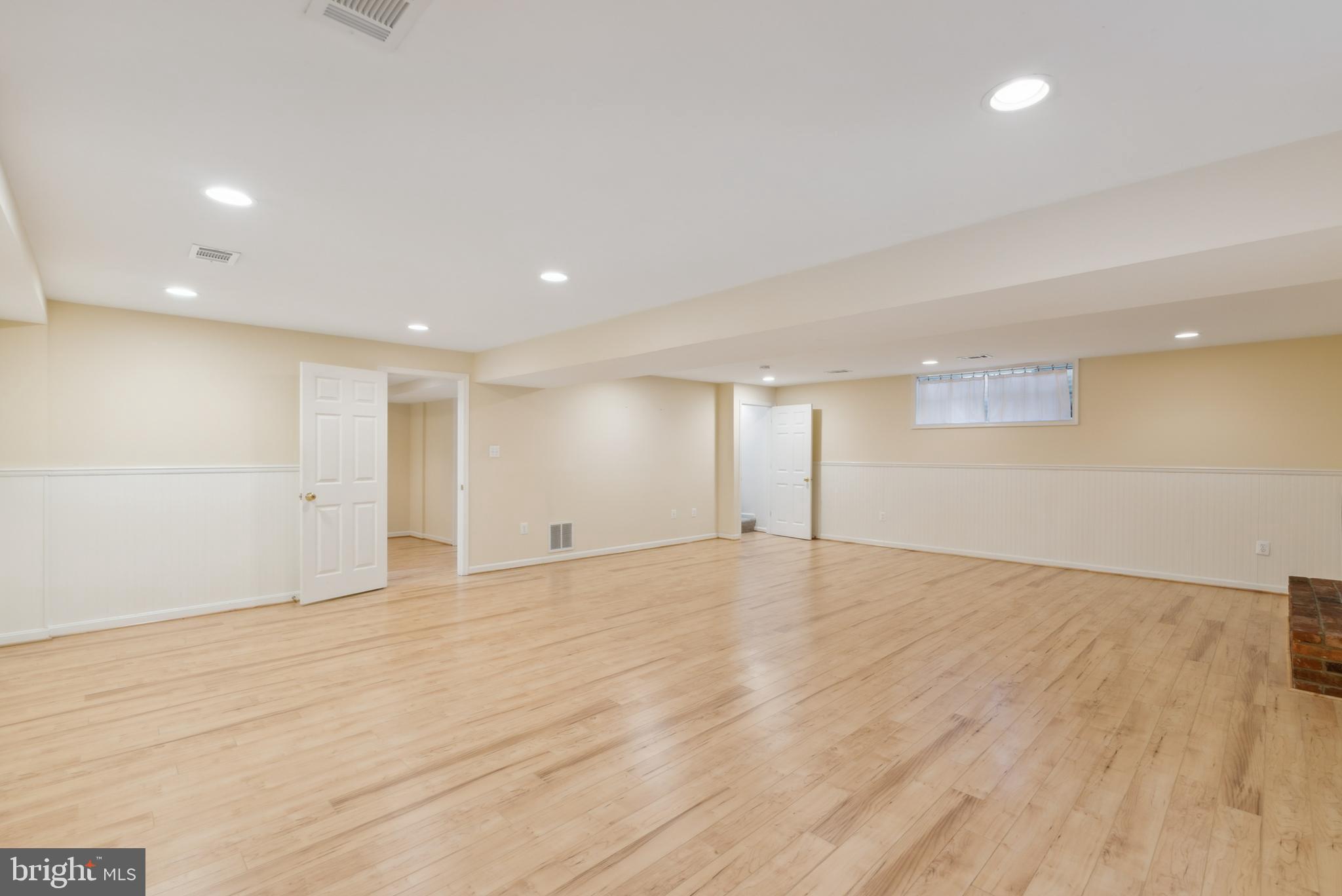 9201 Bayard Pl