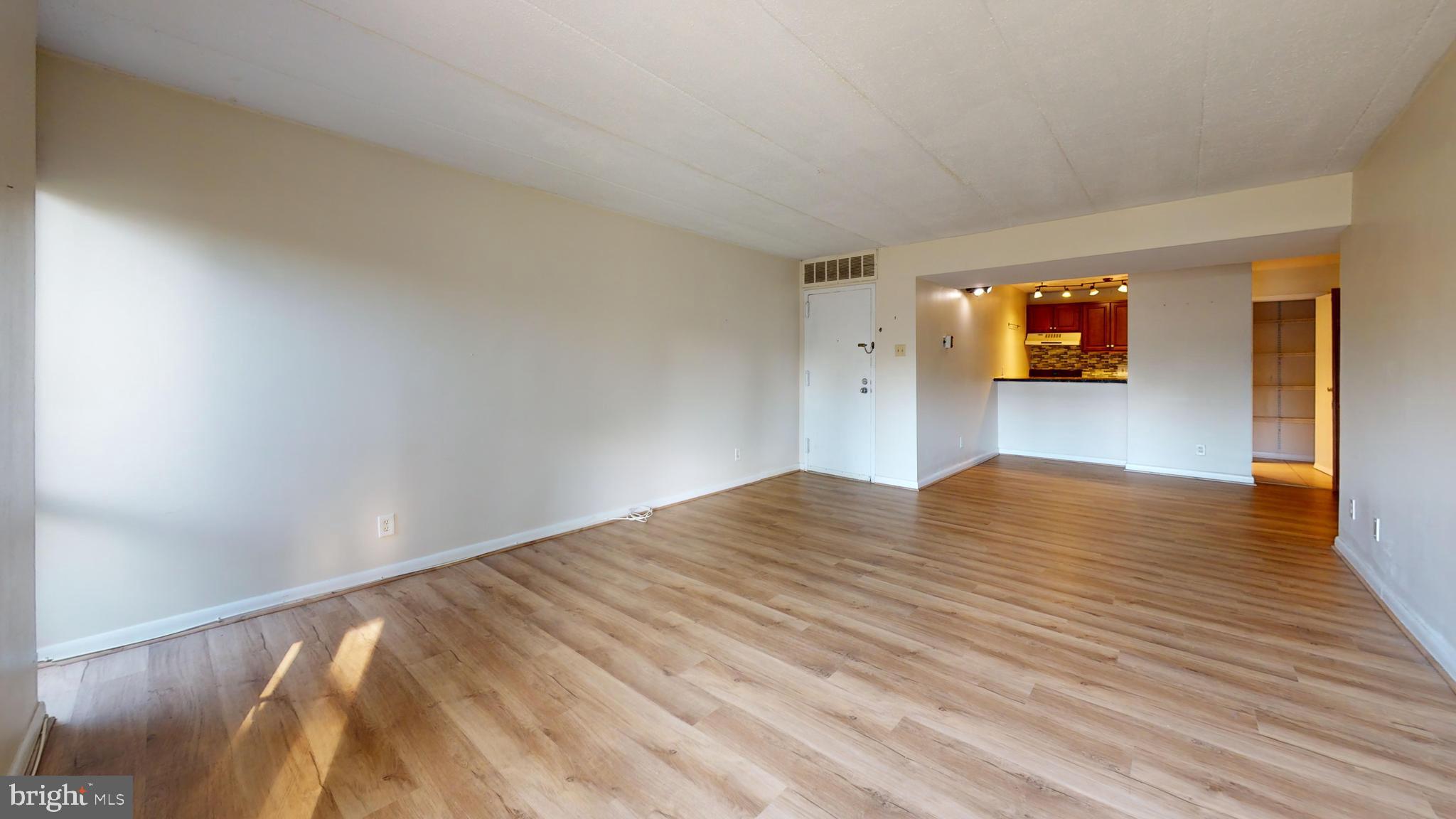 2615 Huntington Ave #49