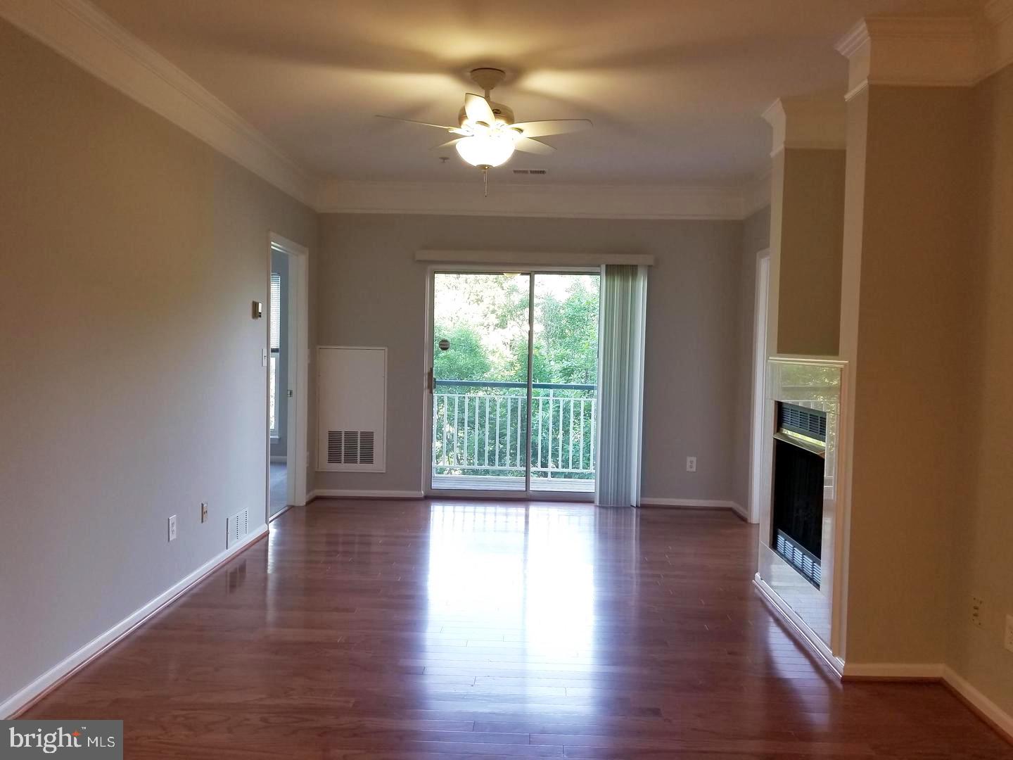 6521 GRANGE LN #303
