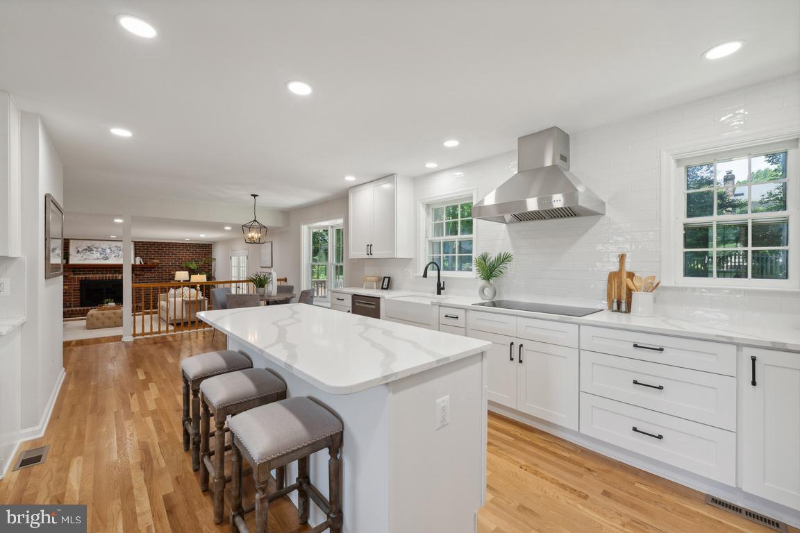 5114 Brentwood Farm Dr