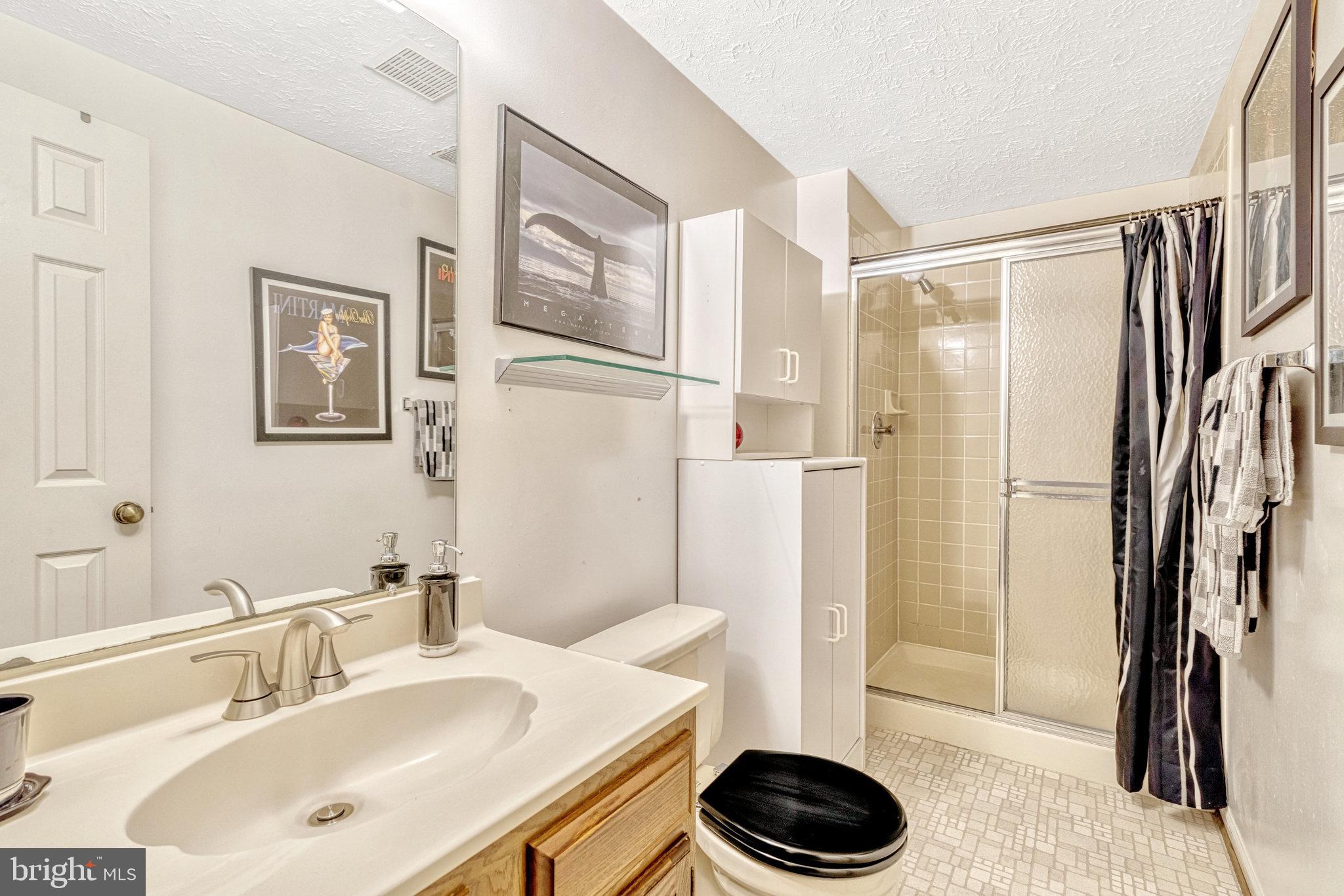 11018 Granby Ct