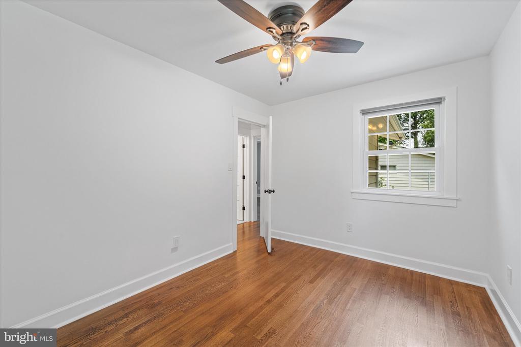 2509 Villanova Dr