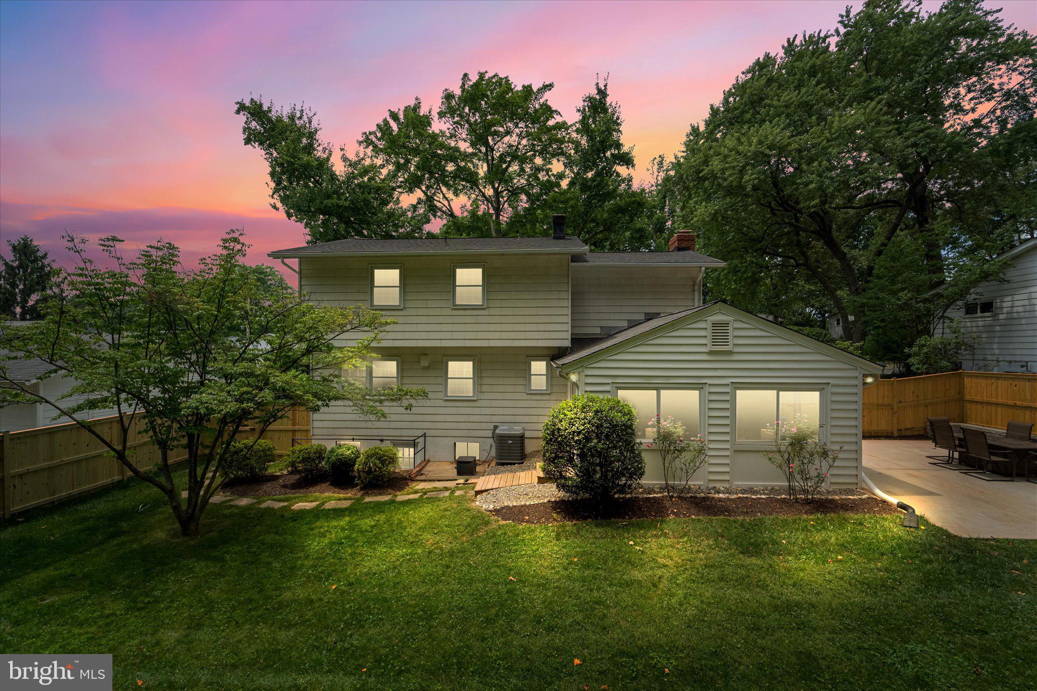 2509 Villanova Dr