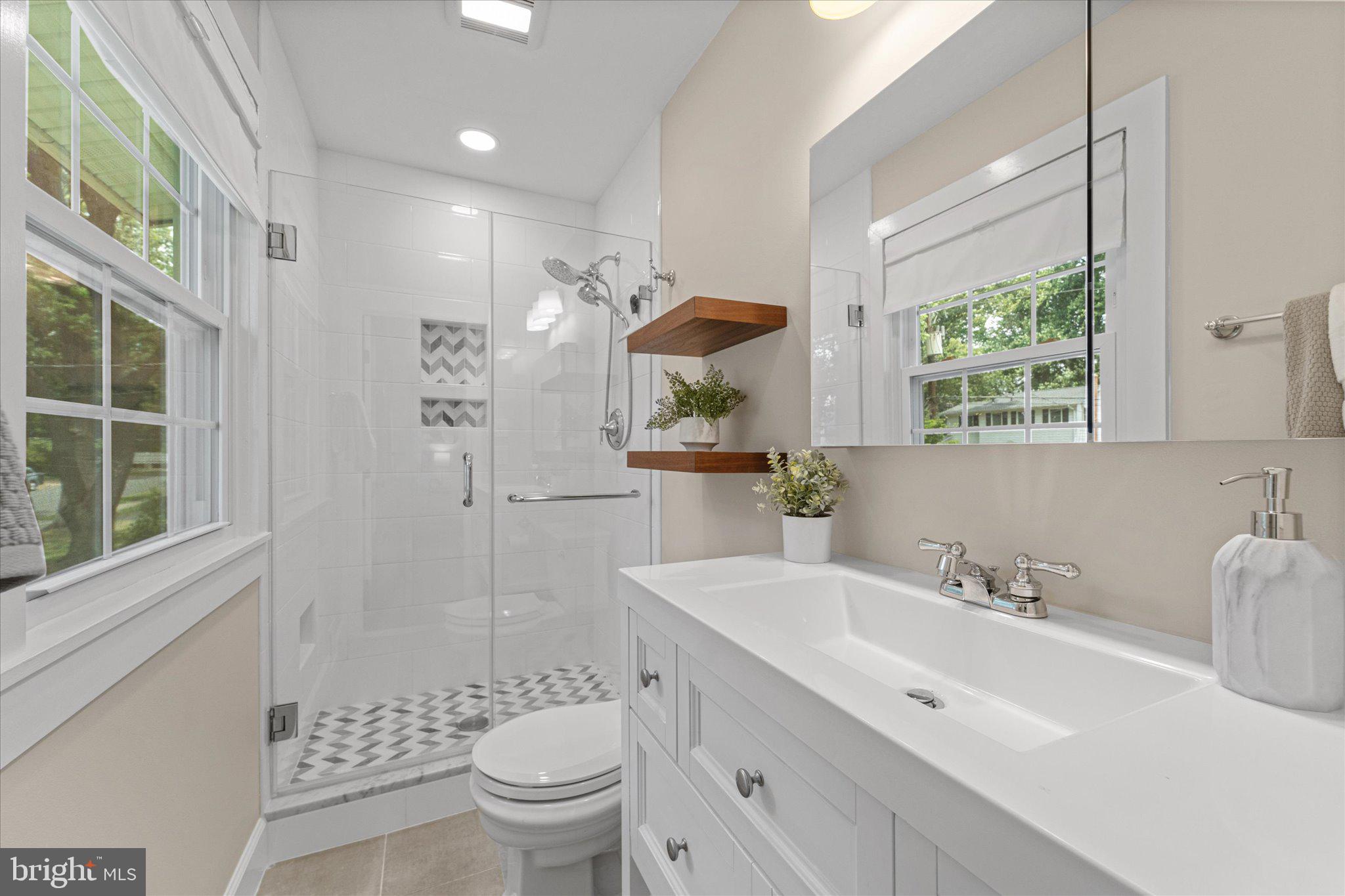 2509 Villanova Dr