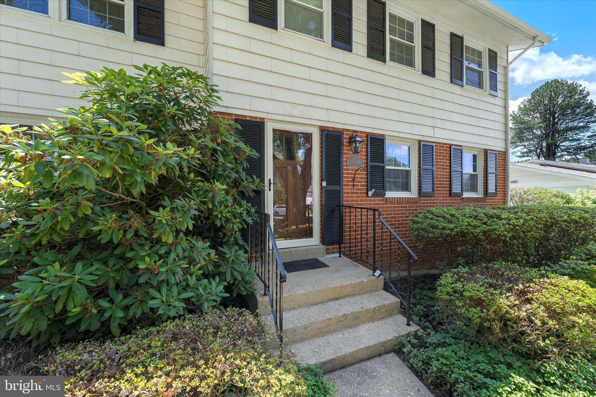 2509 Villanova Dr