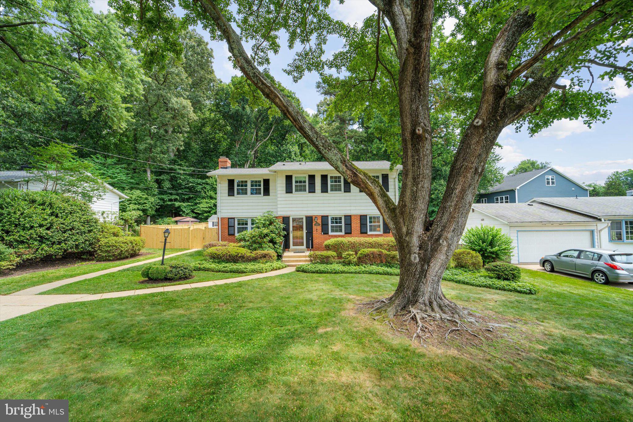 2509 Villanova Dr