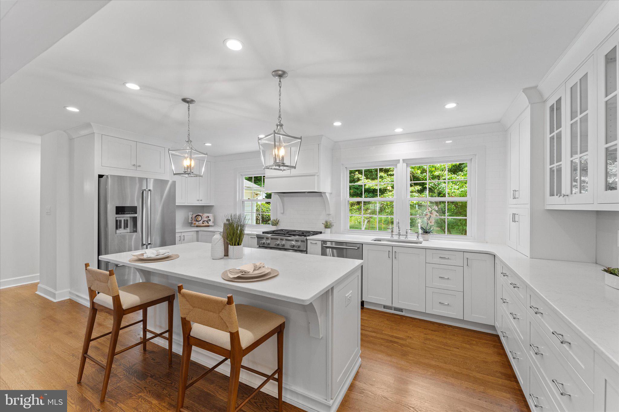 2509 Villanova Dr