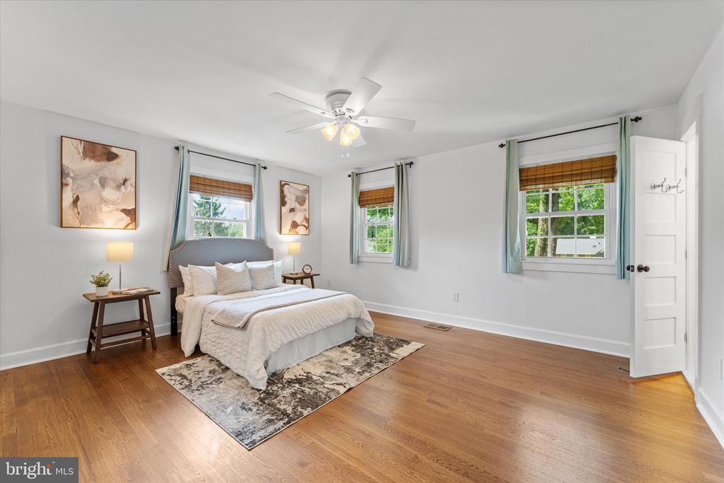 2509 Villanova Dr