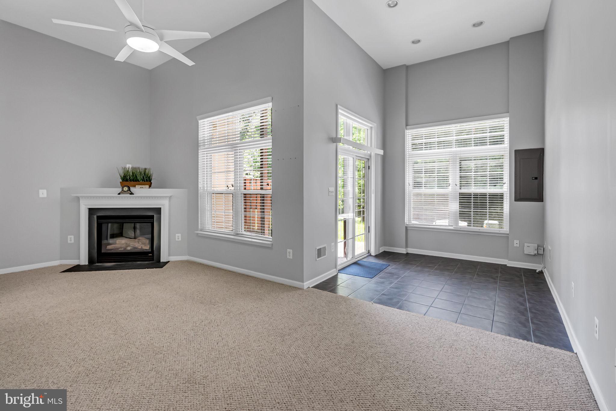 6889 Rolling Creek Way