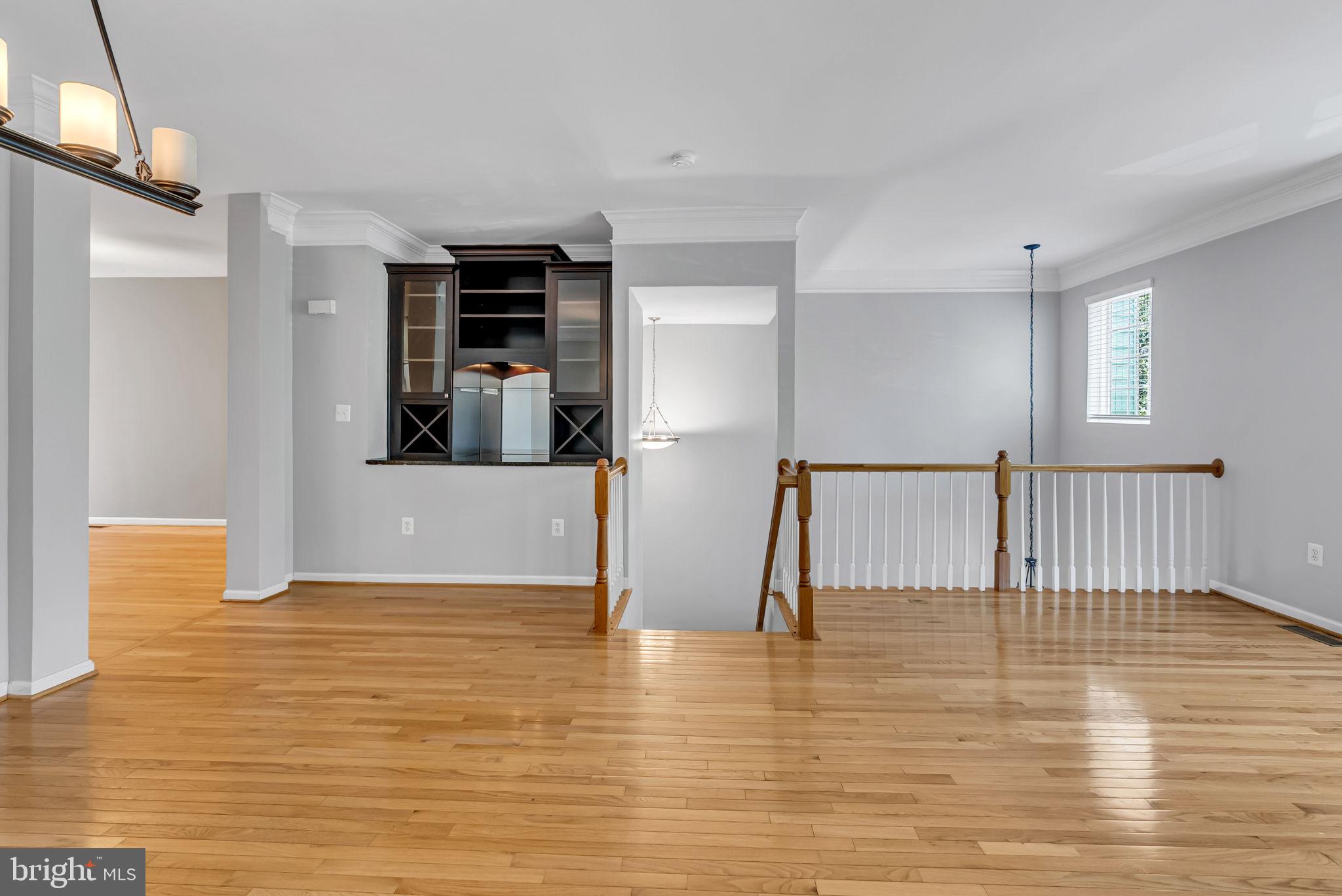 6889 Rolling Creek Way
