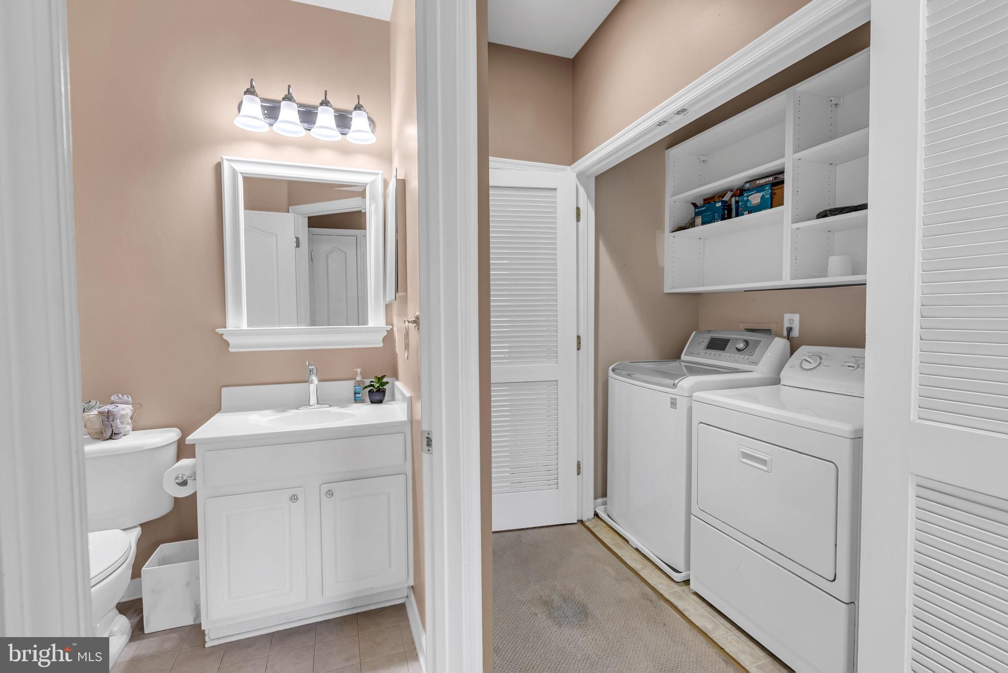 6889 Rolling Creek Way