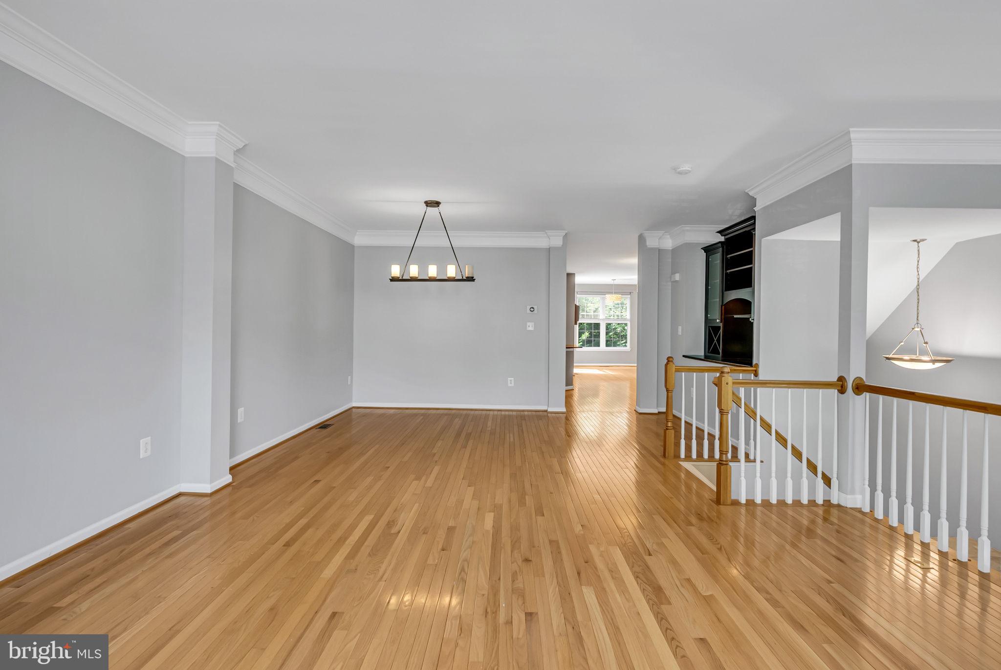 6889 Rolling Creek Way