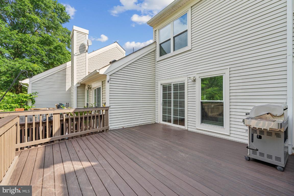 6120 Stonepath Cir