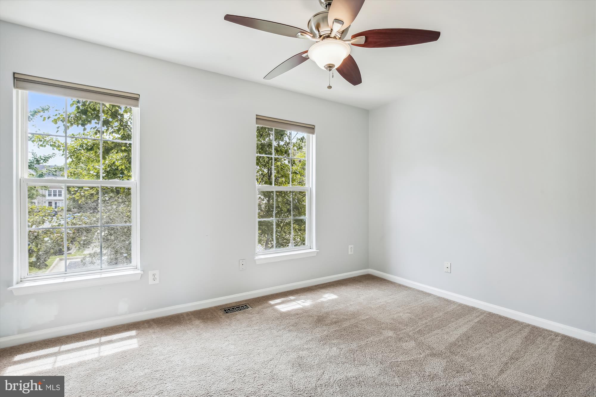 8360 HUNTER MURPHY CIR