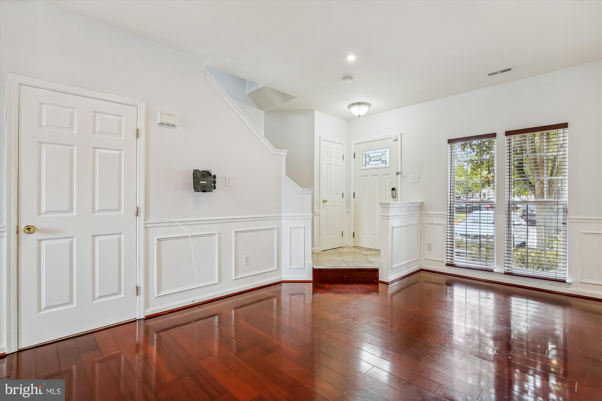 8360 HUNTER MURPHY CIR