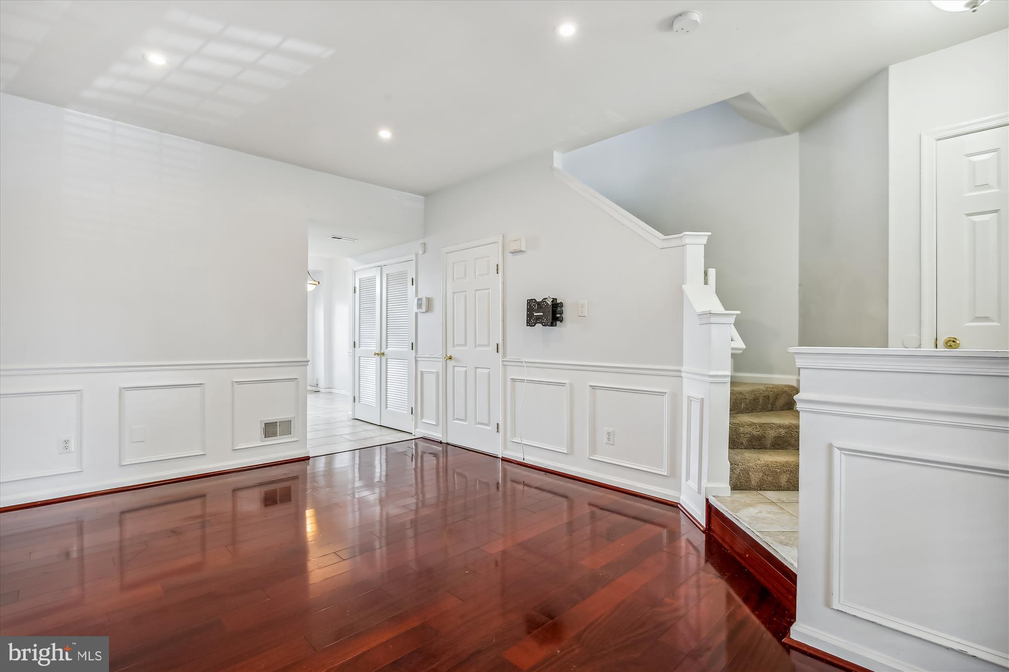 8360 HUNTER MURPHY CIR