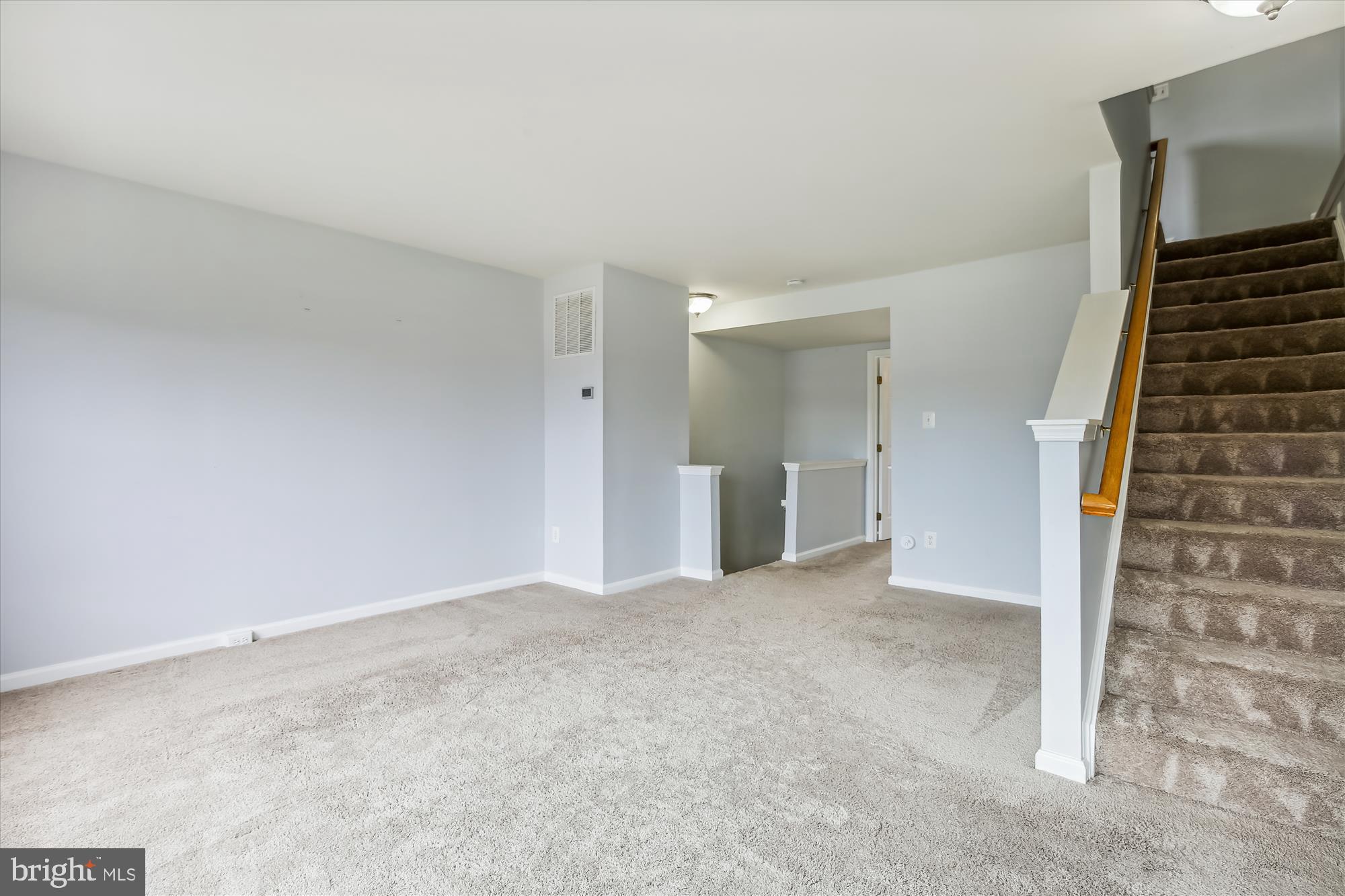 8360 HUNTER MURPHY CIR