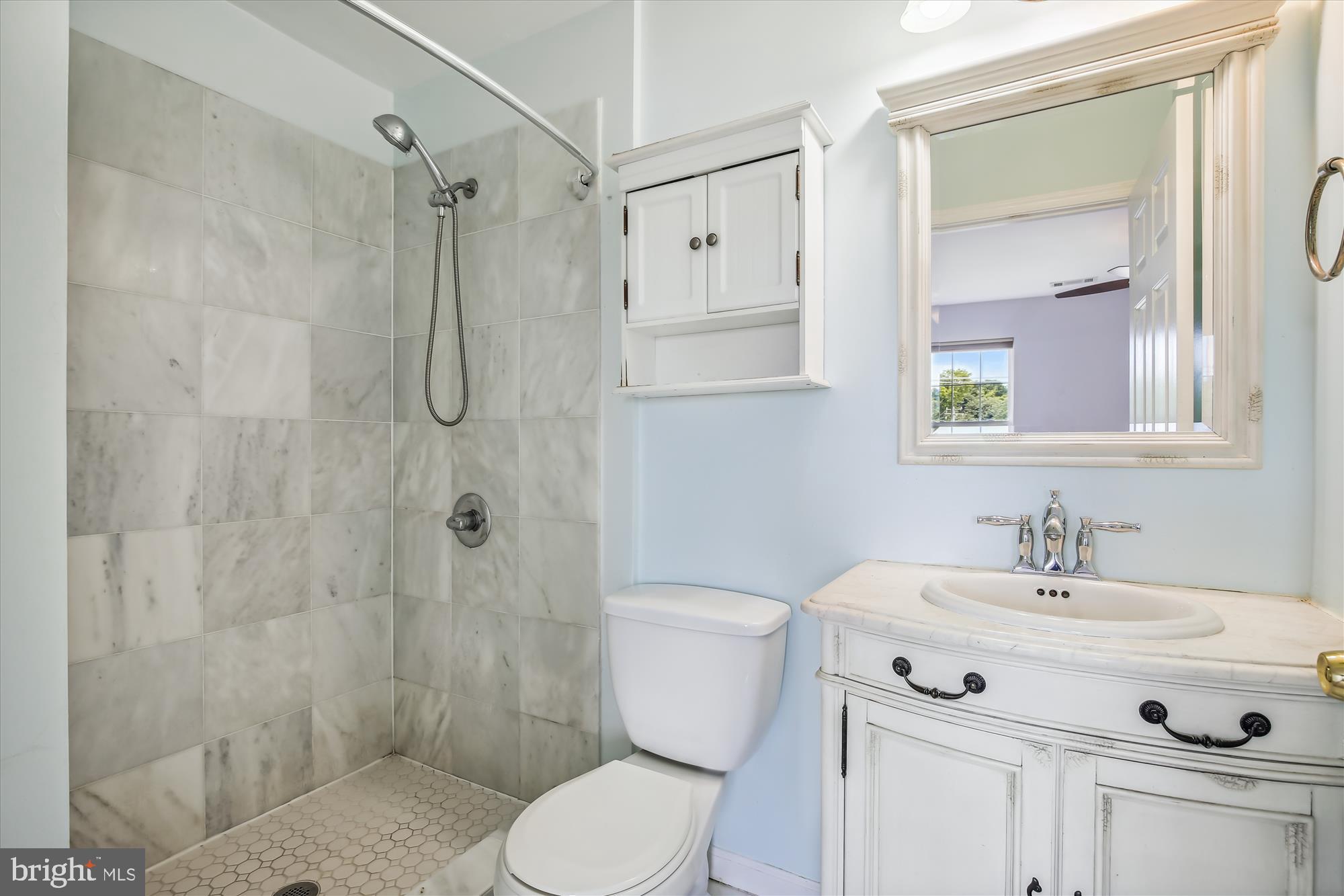 8360 HUNTER MURPHY CIR