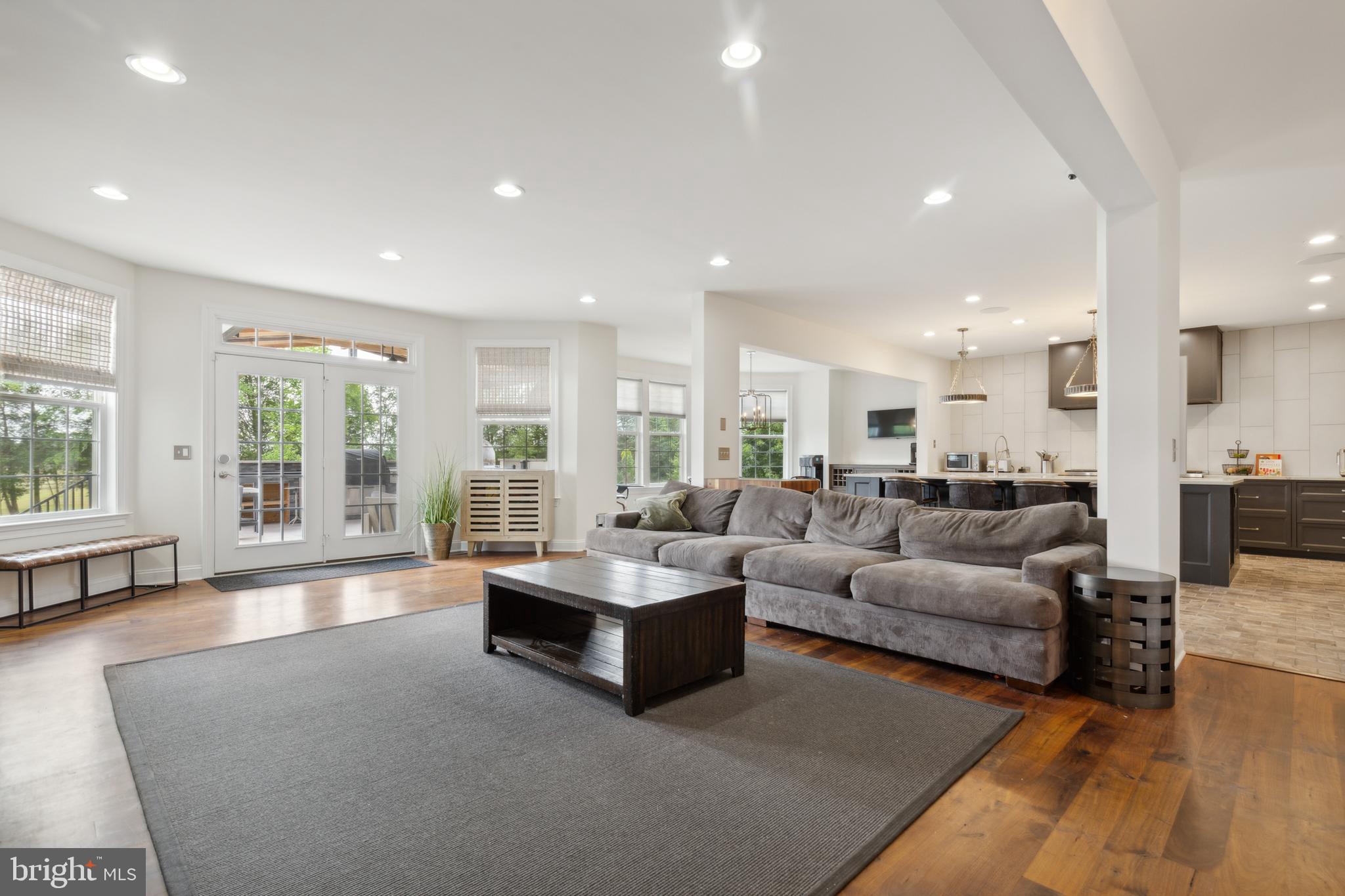 16205 Sunset View Trl