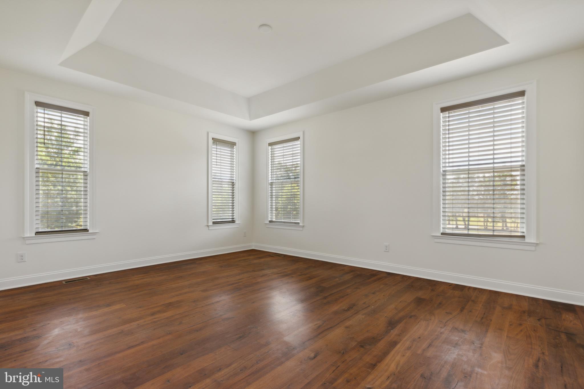 16205 Sunset View Trl
