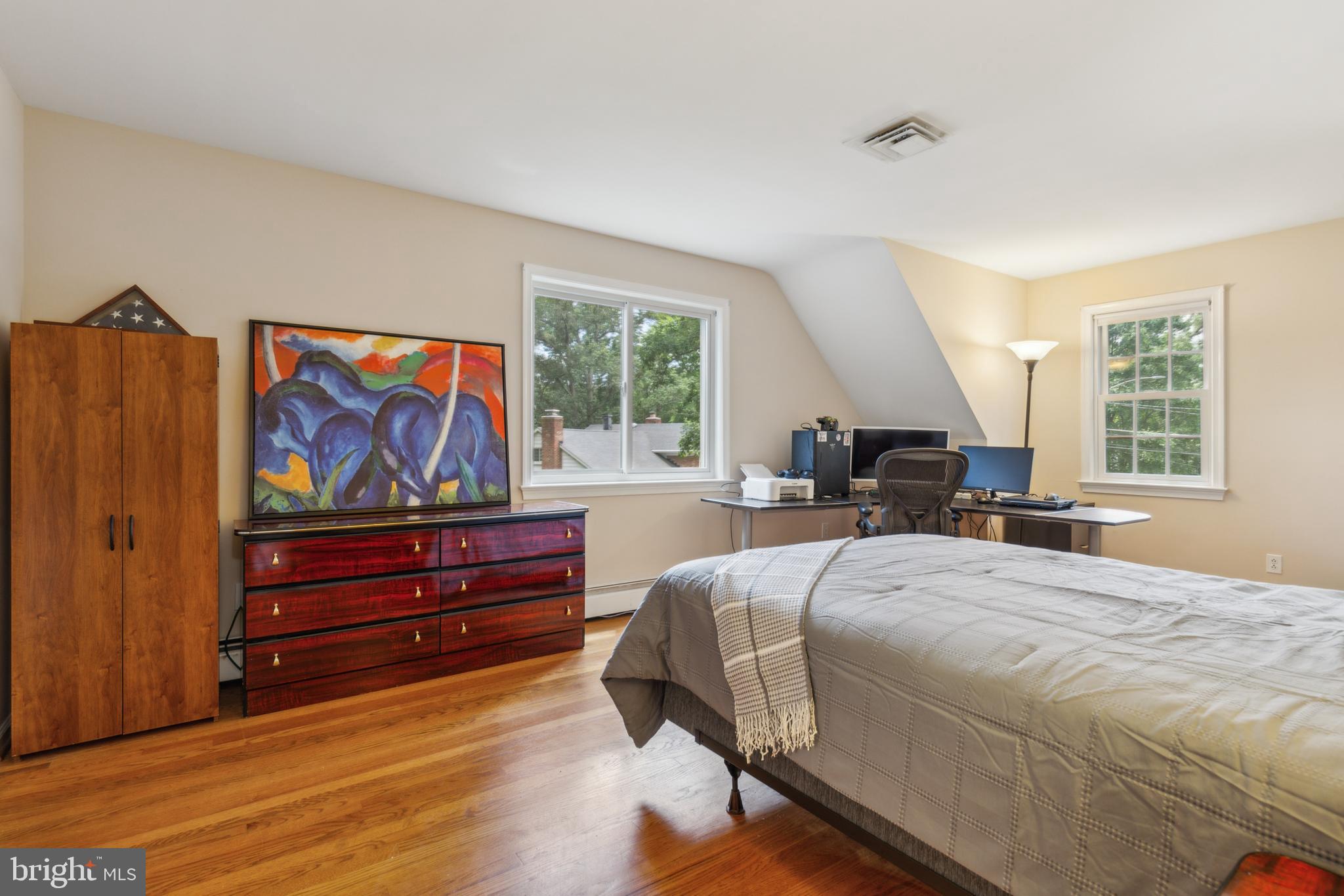 3800 DENSMORE COURT