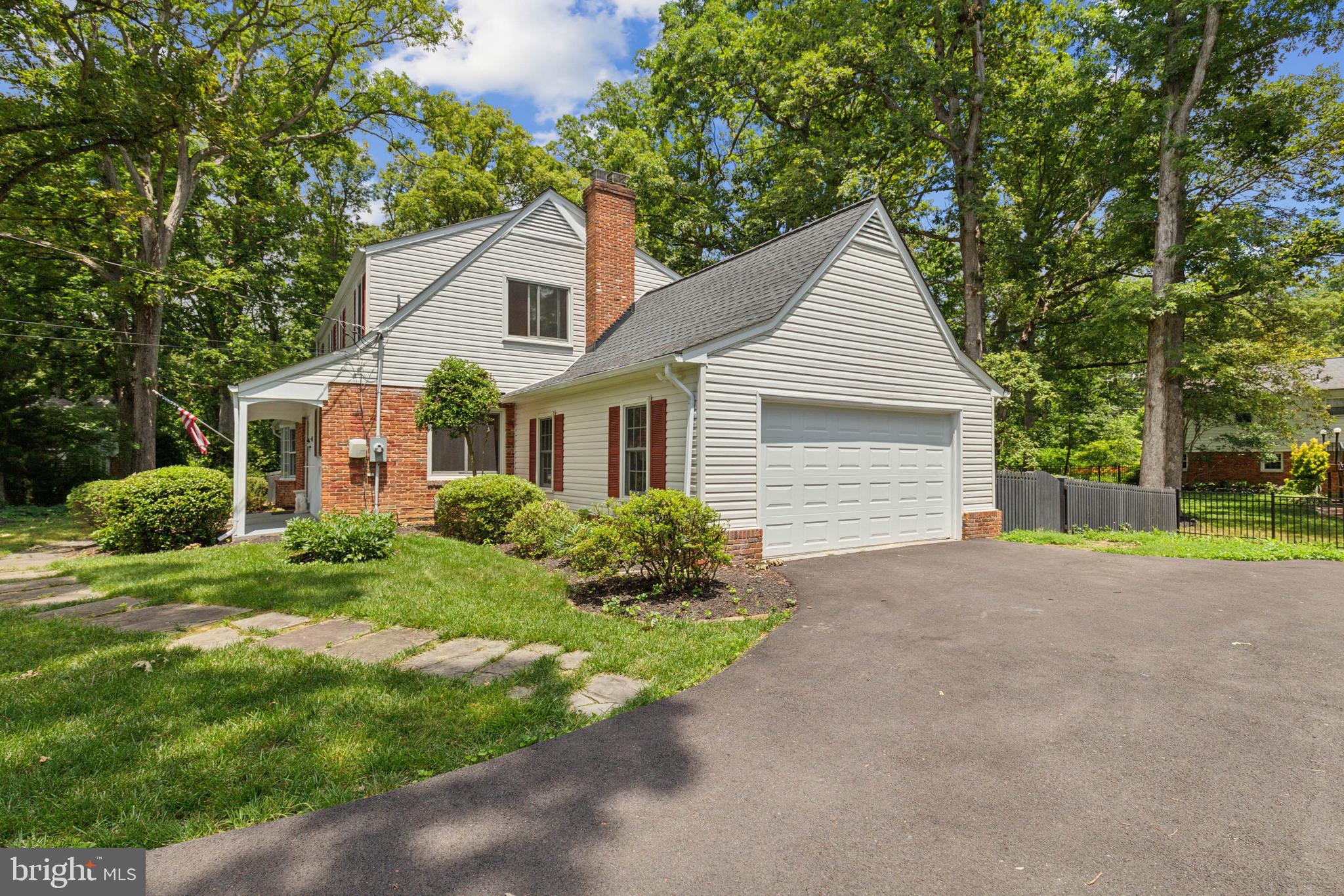 3800 DENSMORE COURT