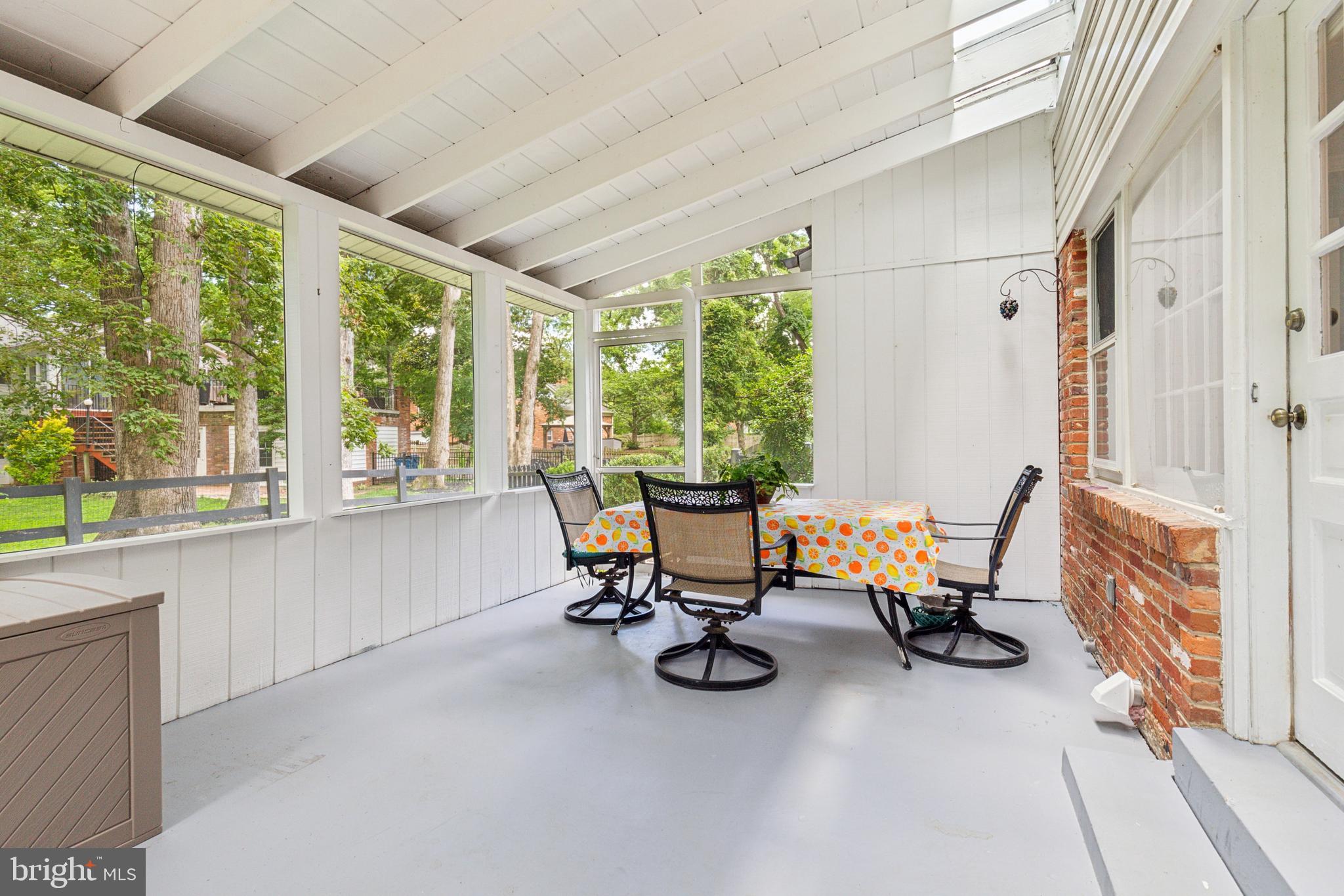 3800 DENSMORE COURT