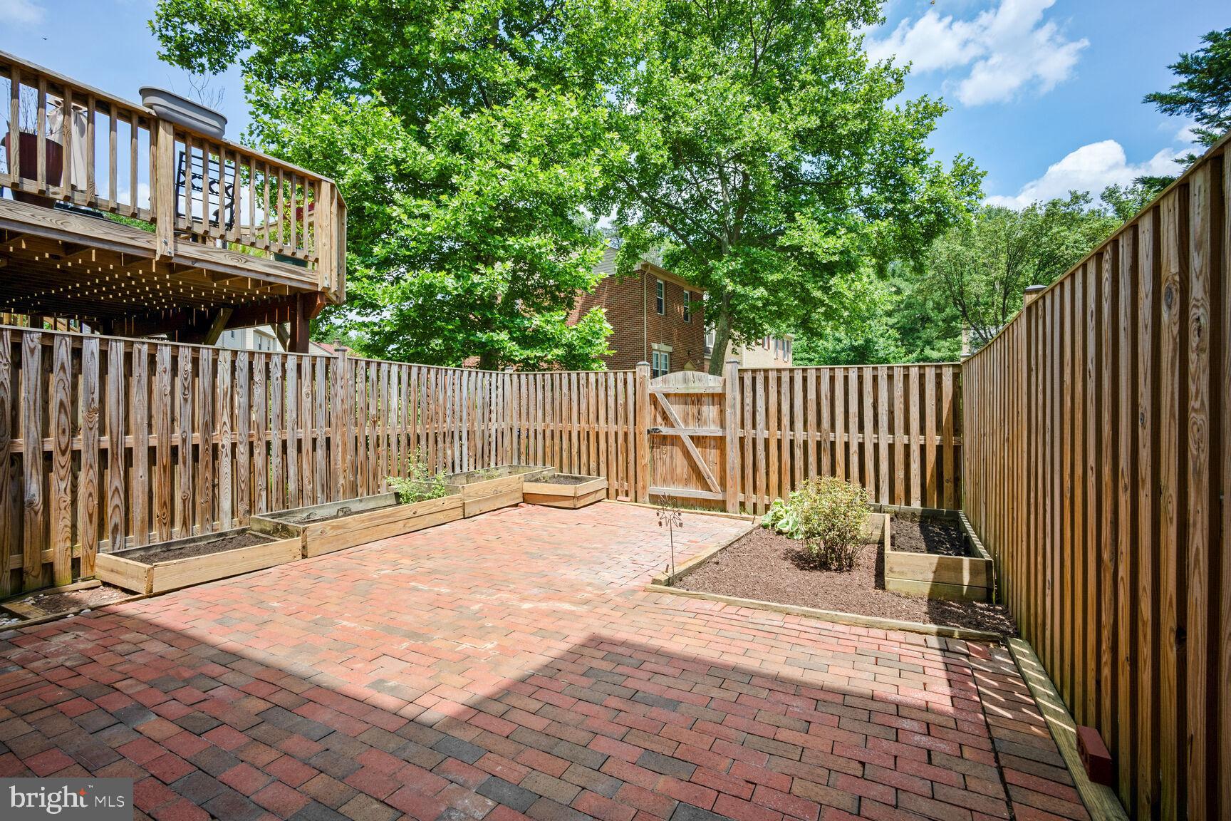 10441 Malone Ct