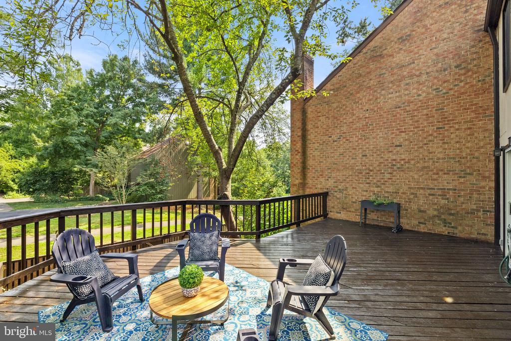 10905 KNIGHTS BRIDGE COURT