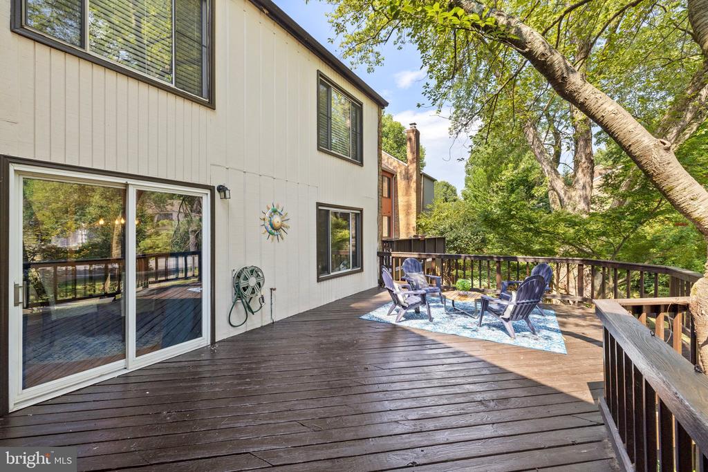 10905 KNIGHTS BRIDGE COURT