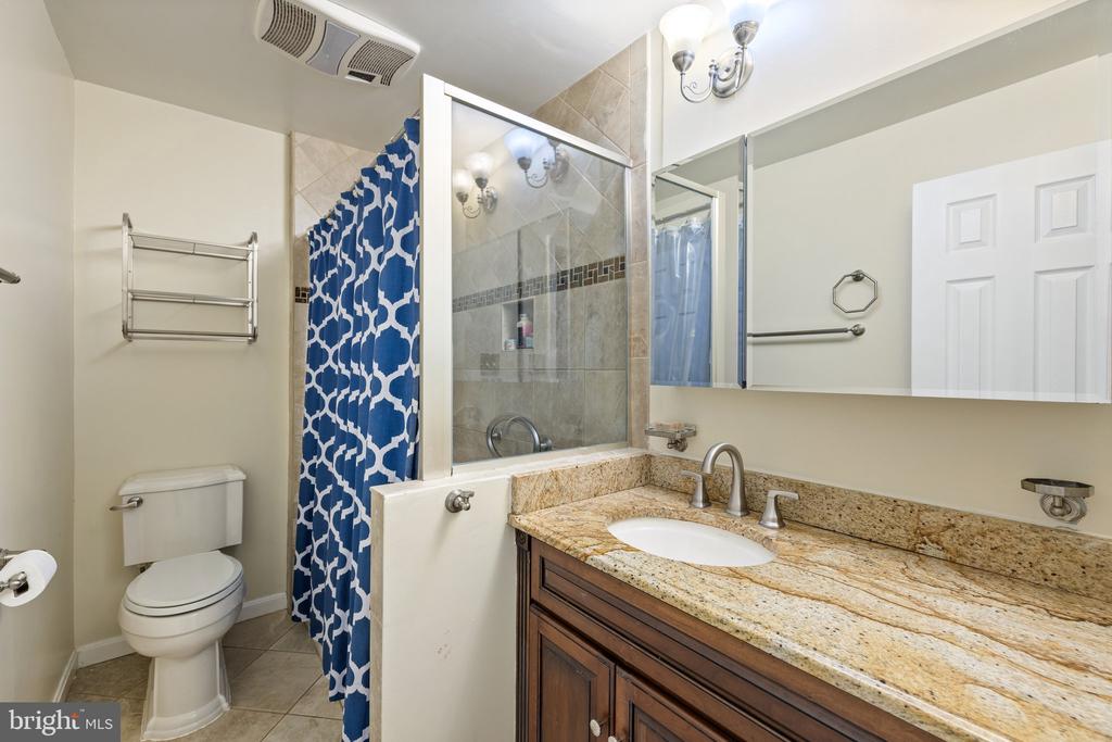 10905 KNIGHTS BRIDGE COURT
