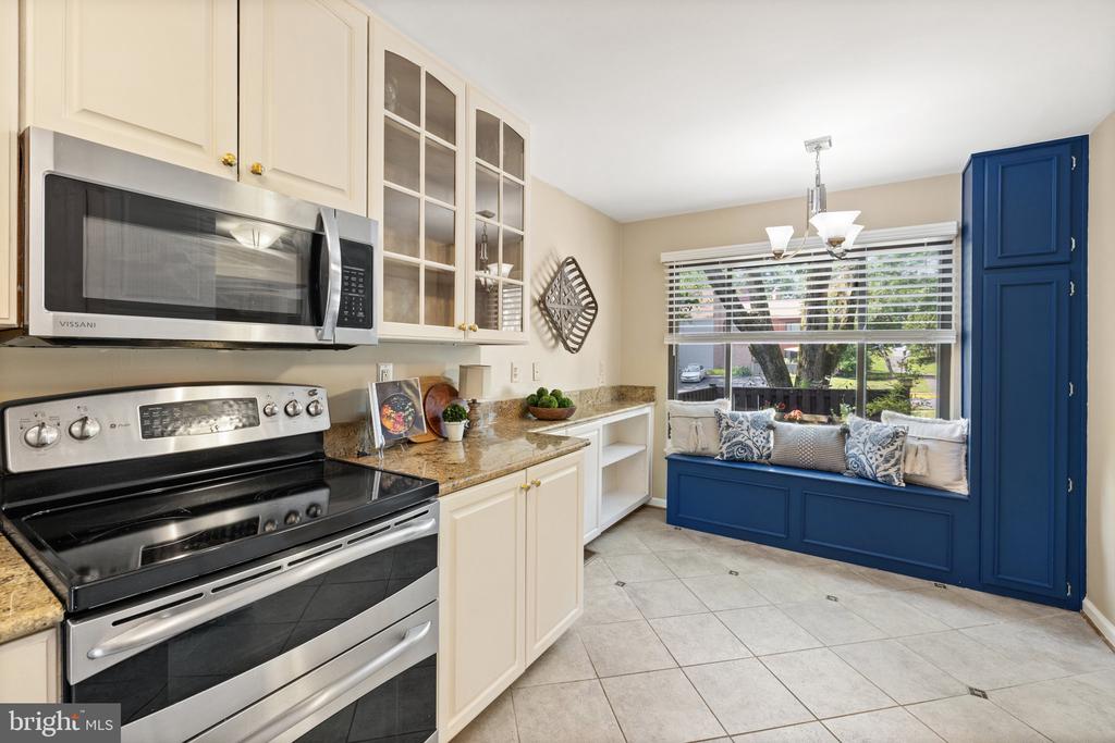 10905 KNIGHTS BRIDGE COURT