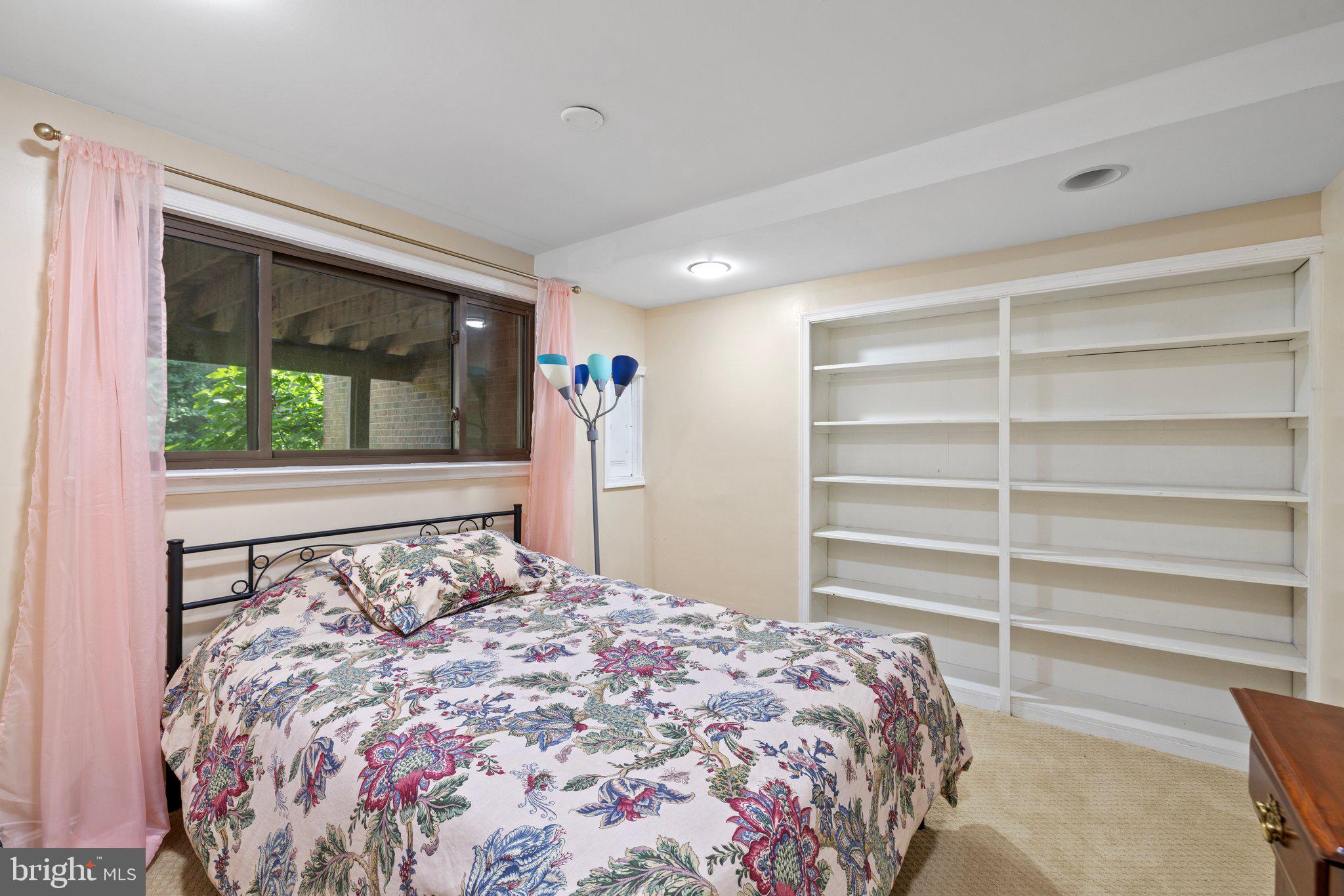 10905 KNIGHTS BRIDGE COURT