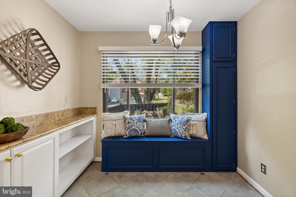 10905 KNIGHTS BRIDGE COURT