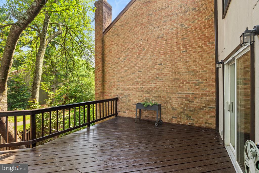 10905 KNIGHTS BRIDGE COURT
