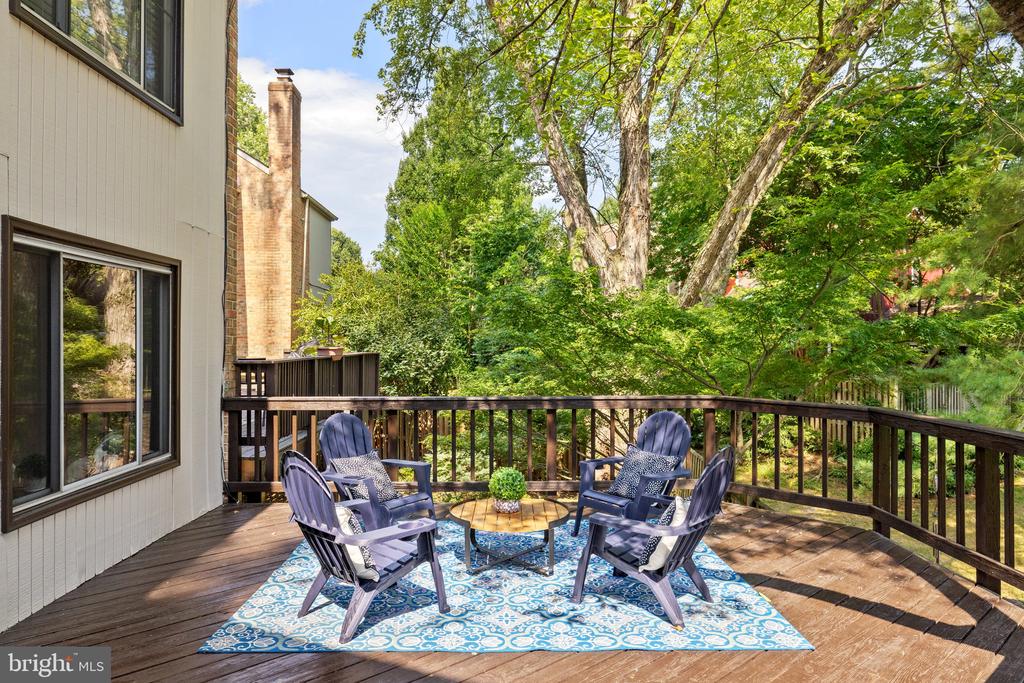 10905 KNIGHTS BRIDGE COURT